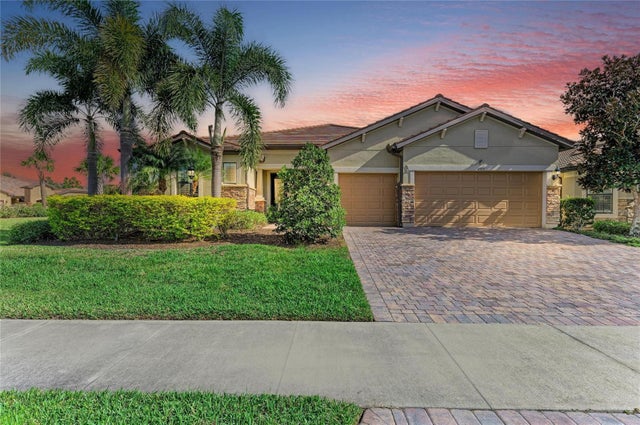 6925 Chester Trail, BRADENTON