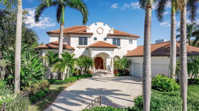 1389 Tangier Way, SARASOTA