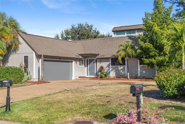 5482 Beneva Woods Circle, SARASOTA