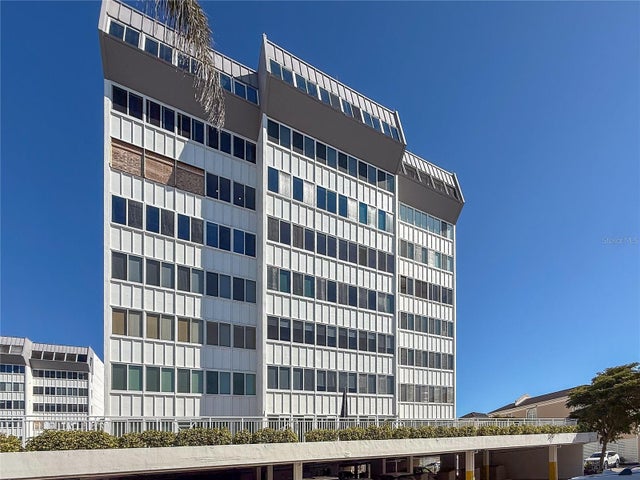 1055 West Peppertree Drive 102aa, SARASOTA