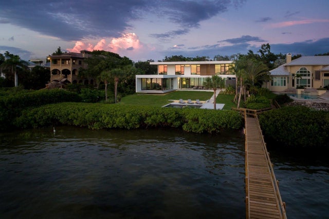 1500 Bayview Drive, SARASOTA