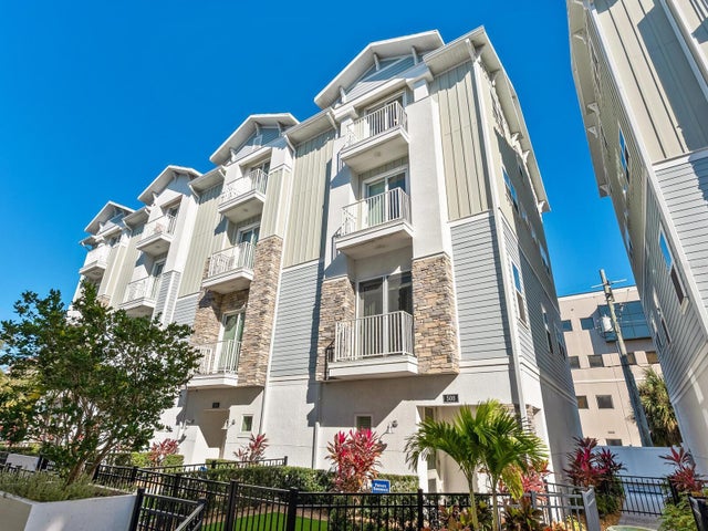 508 Laurel Park Drive, SARASOTA