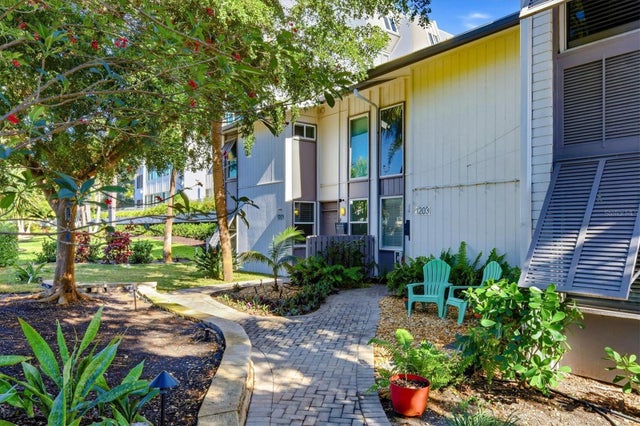 1201 East Peppertree Drive 234, SARASOTA