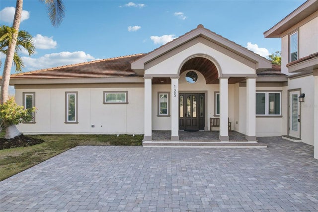 125 South Blvd Of Presidents, SARASOTA