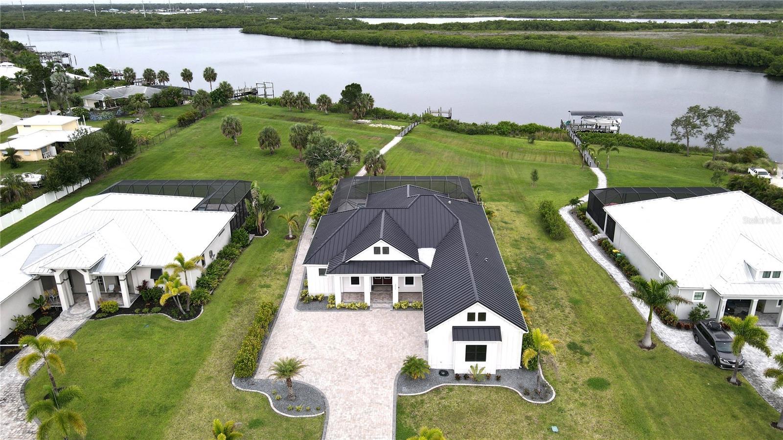 Photo of Listing #C7511814