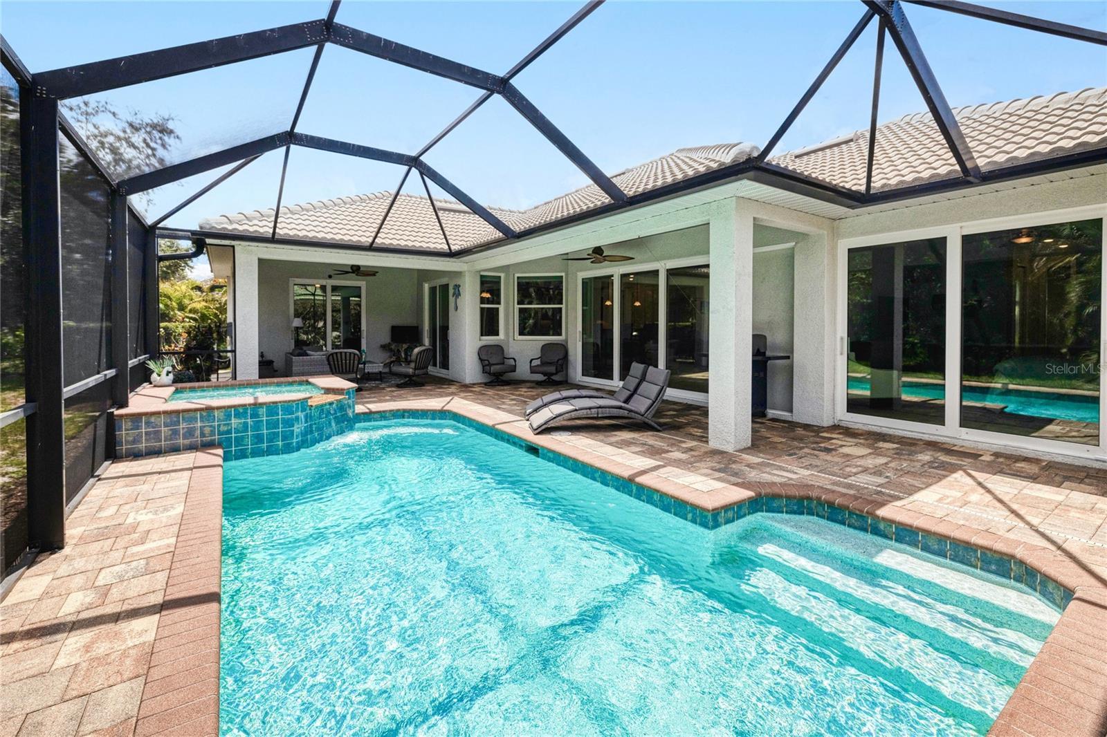 Photo of Listing #C7513113