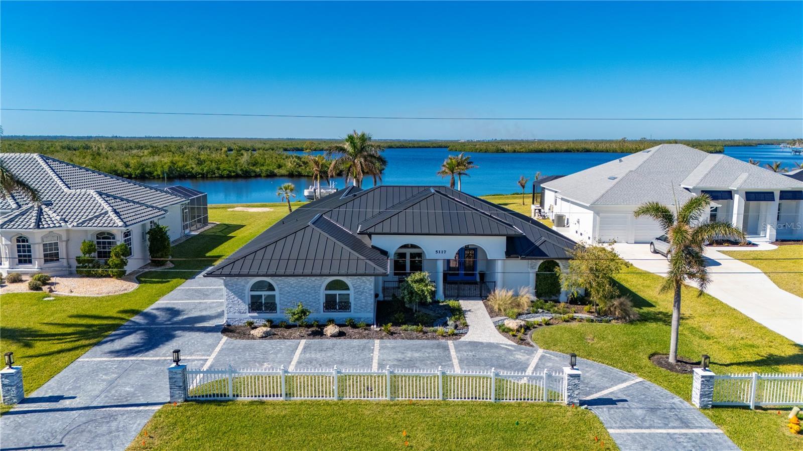 Photo of Listing #C7513898