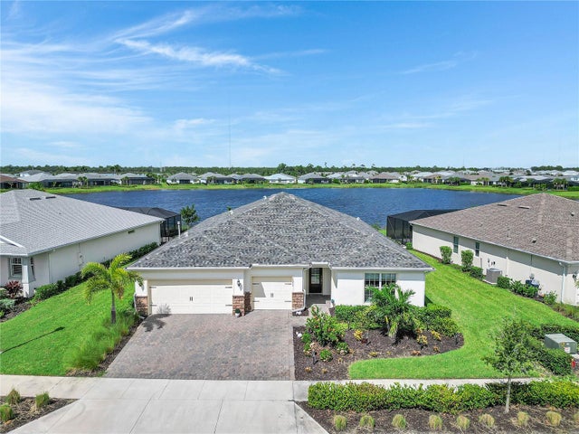Photo of 16056 Shoreline Drive, PUNTA GORDA FL
