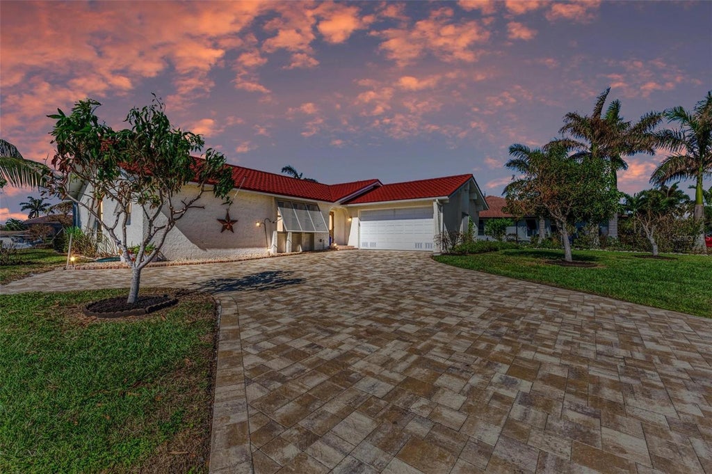 1111 La Salina Court, PUNTA GORDA