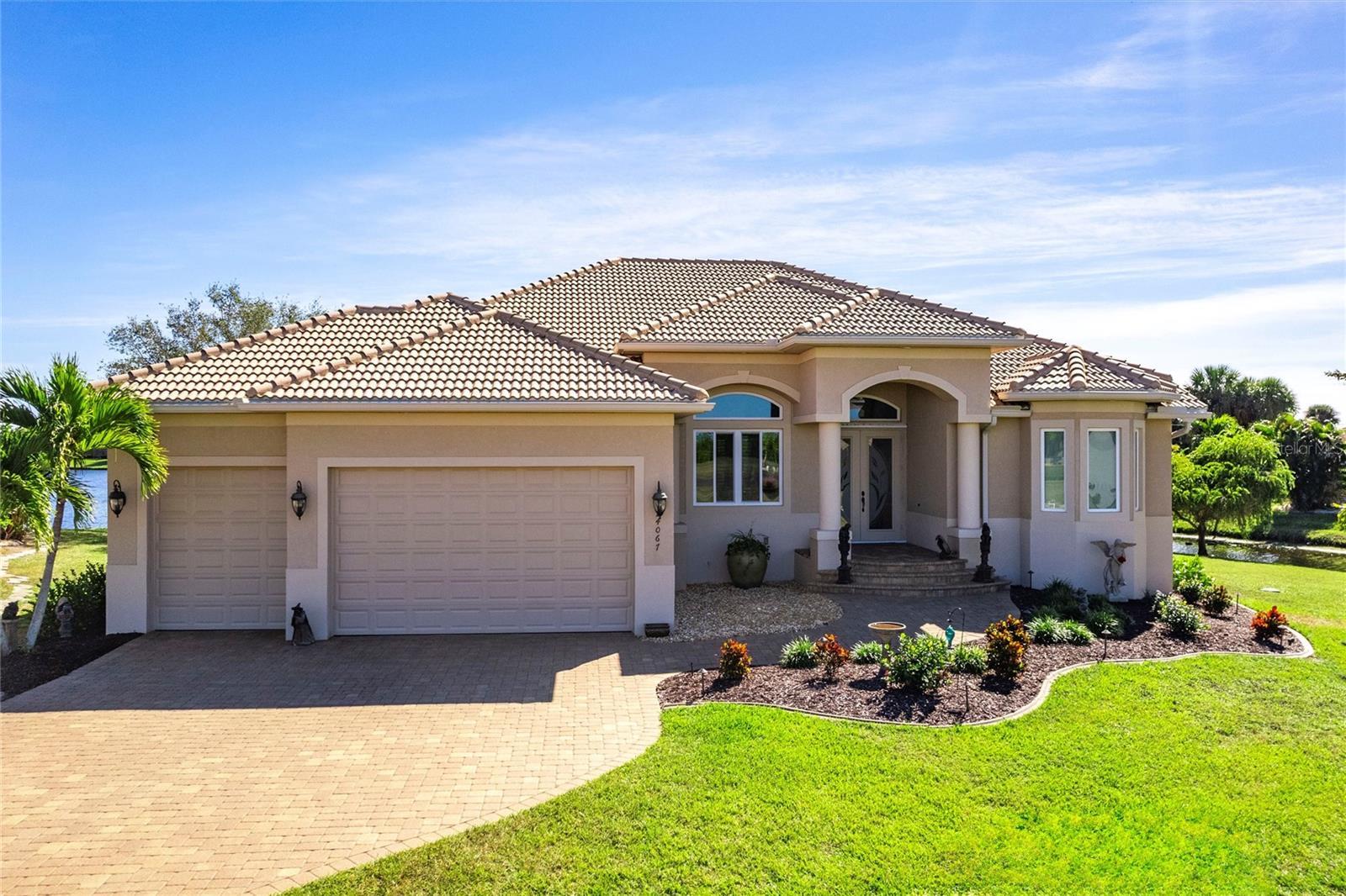 Photo of Listing #C7517117