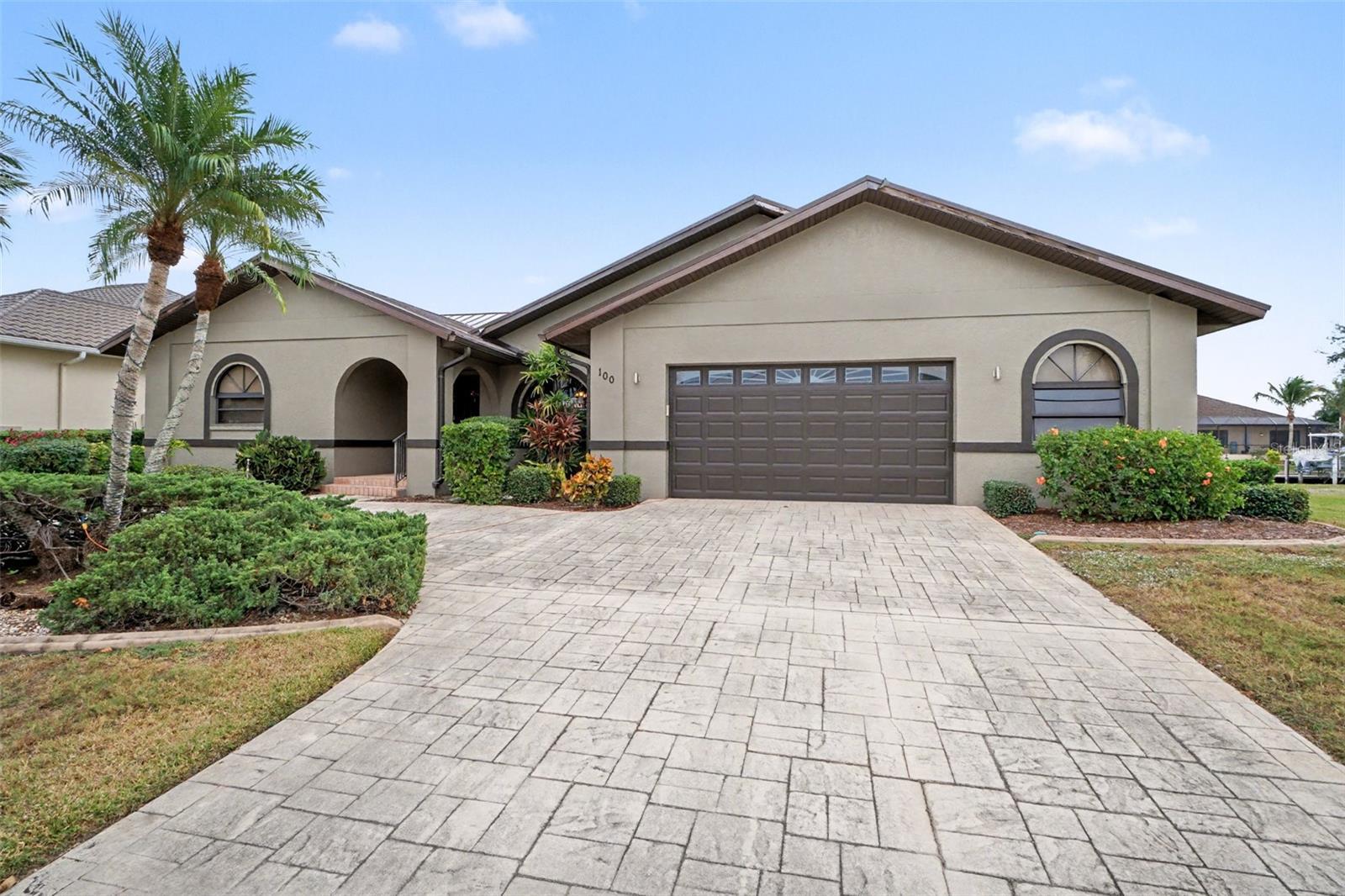 Photo of Listing #C7518782