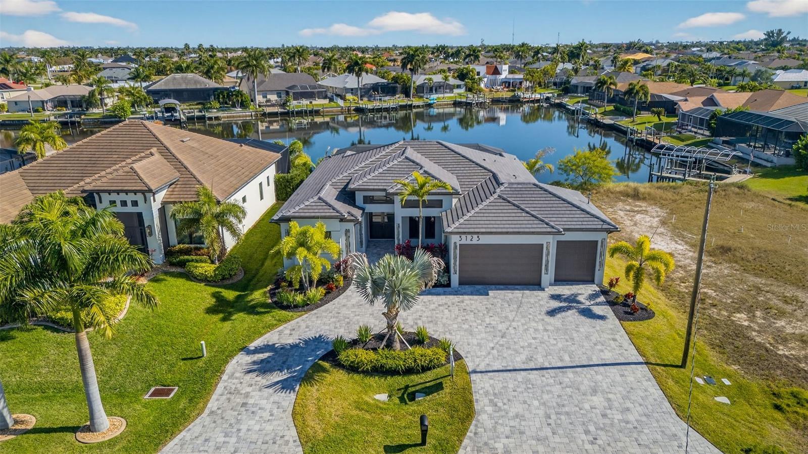 Photo of Listing #C7519027