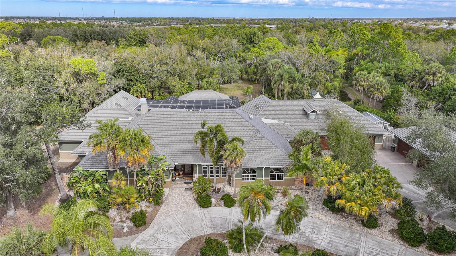 Photo of Listing #C7521371