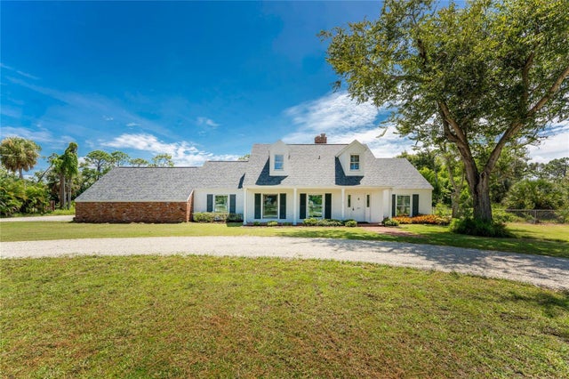 1120 Larchmont Drive, ENGLEWOOD