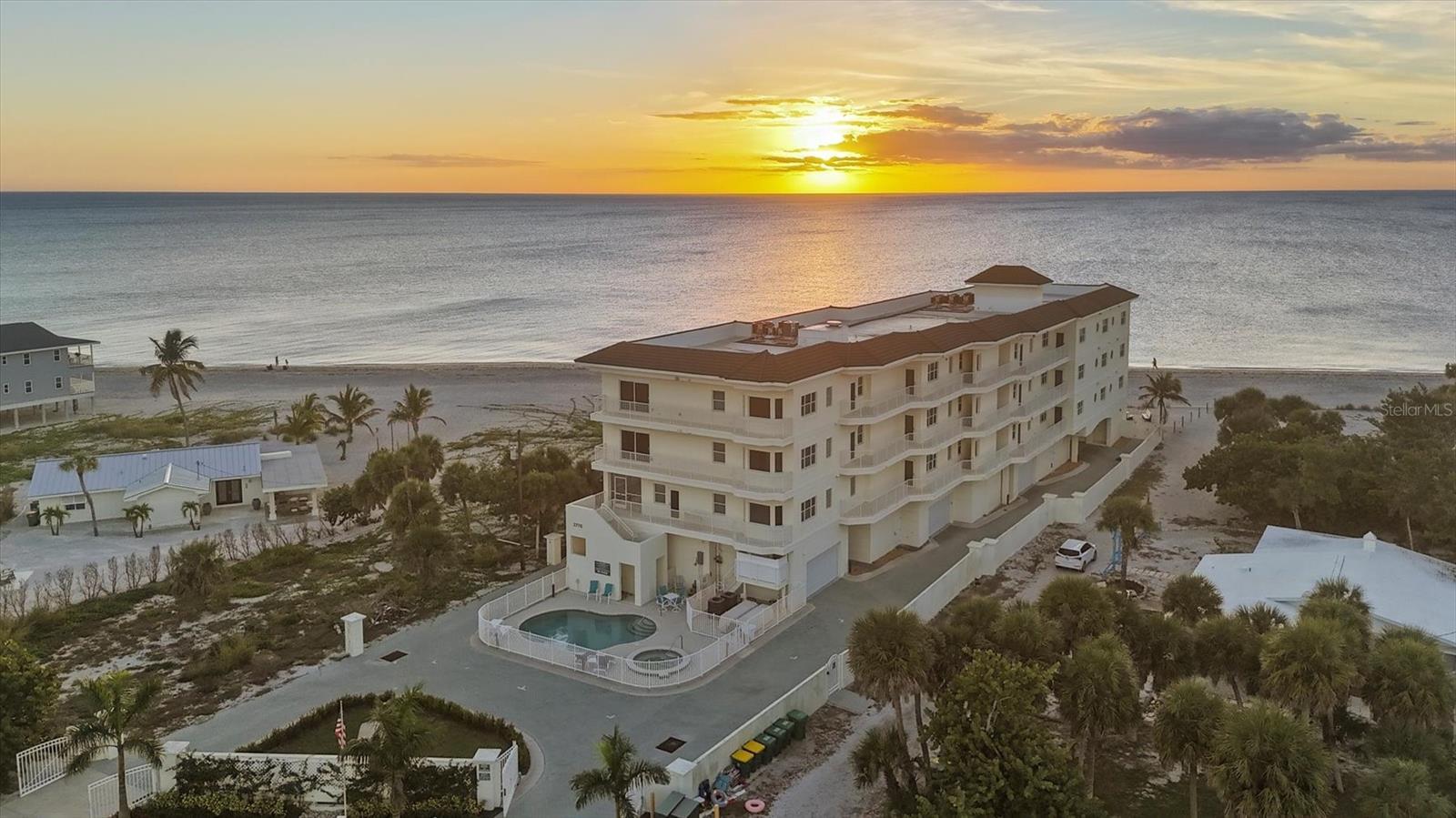 Photo of Listing #D6145595