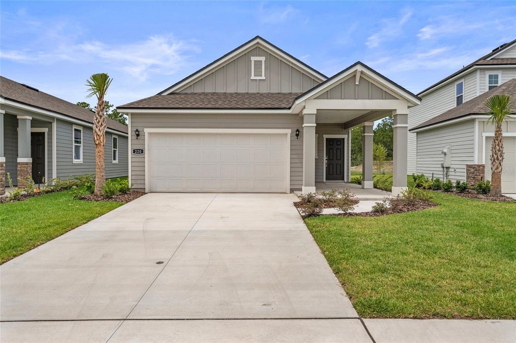 225 Montgomery Court, PALM COAST