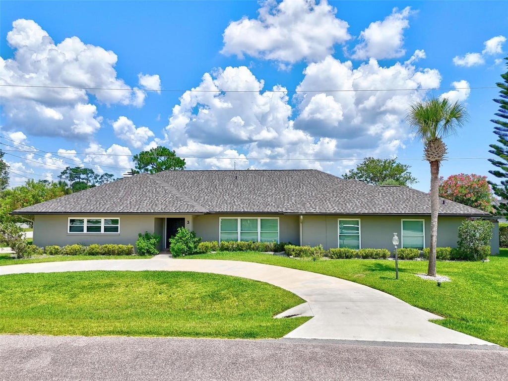 3 Cedarford Court, PALM COAST