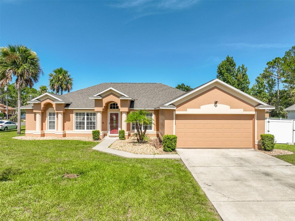 1 Pine Bluff Lane, PALM COAST