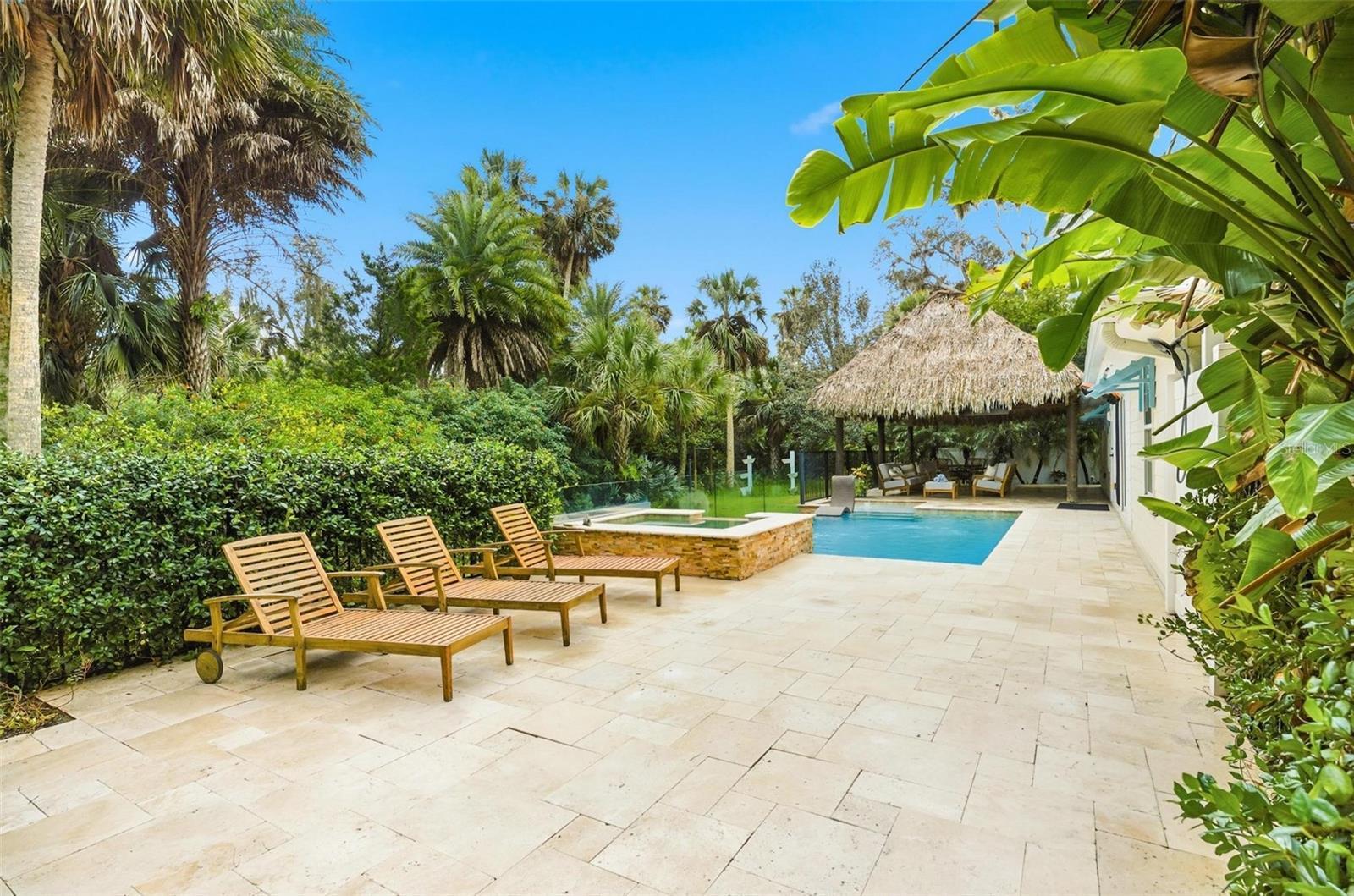 Photo of Listing #FC313718