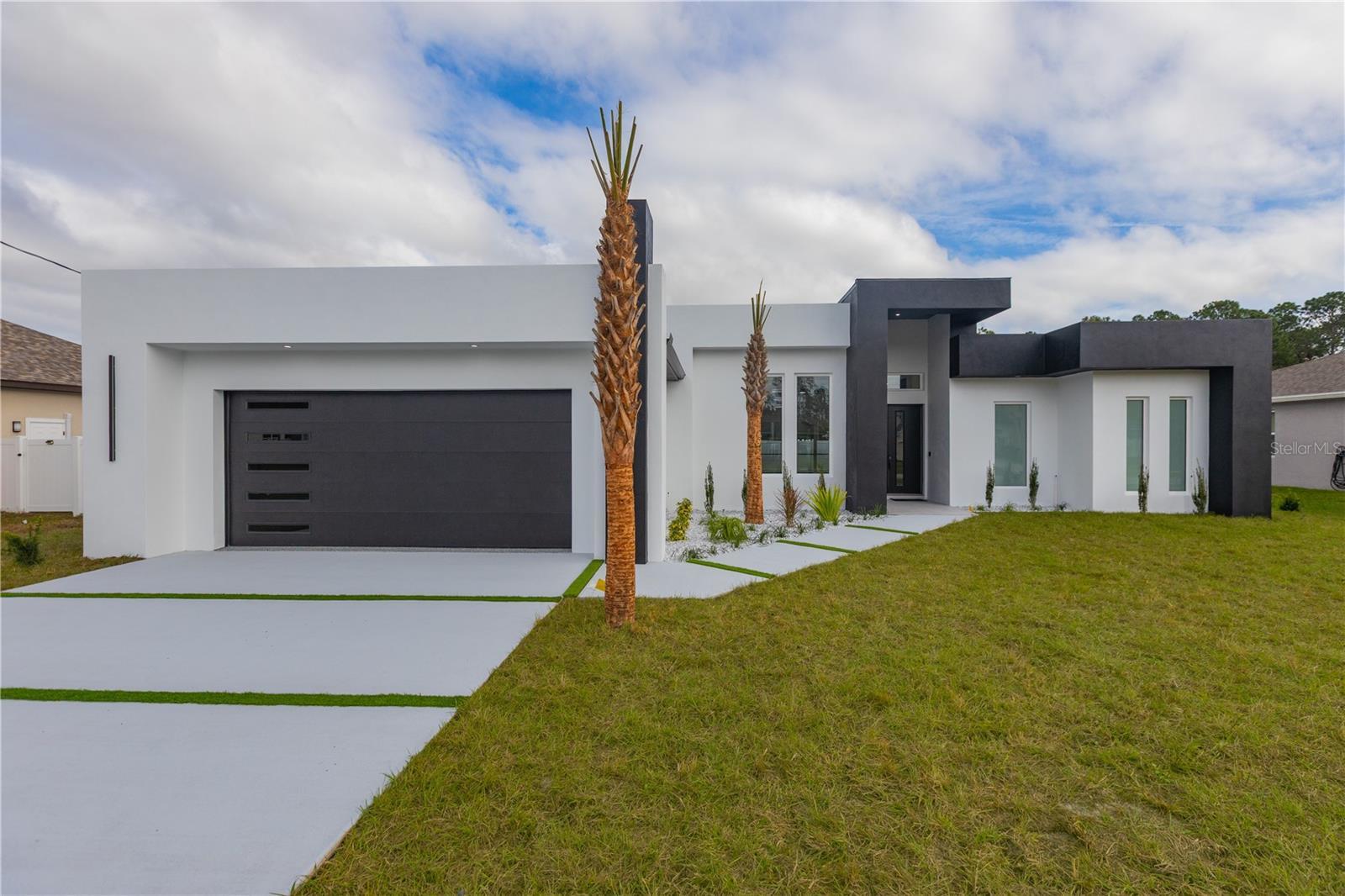 Photo of Listing #FC315774