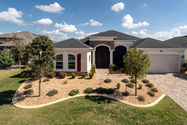 8682 Bridgeport Bay Circle, MOUNT DORA