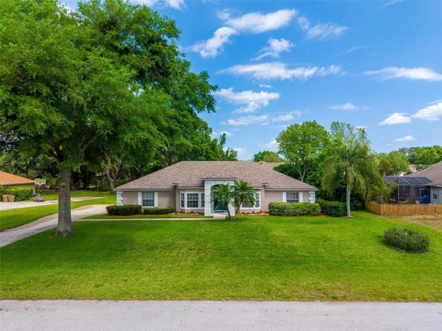 11811 Ridge View Circle, CLERMONT