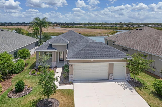 8664 Bridgeport Bay Circle, MOUNT DORA