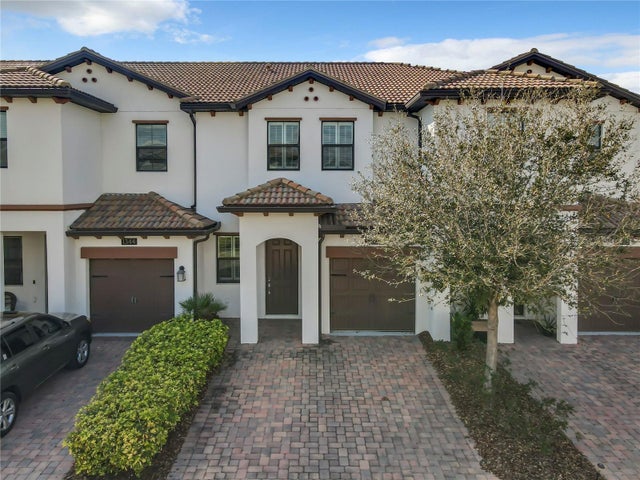 1342 Royal Saint George Boulevard, DAVENPORT