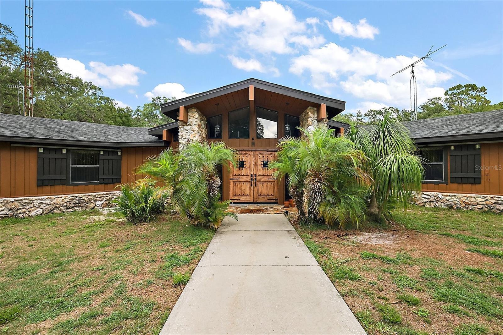 Photo of Listing #G5098130