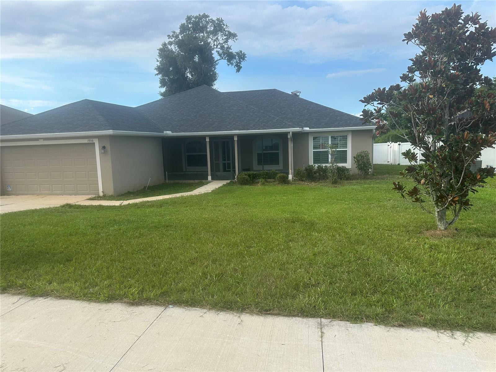 Photo of Listing #G5100953
