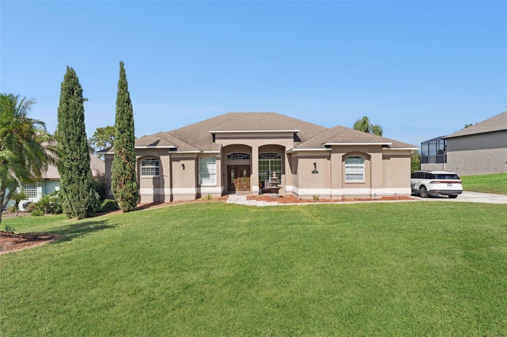 12736 Lake Ridge Circle, CLERMONT