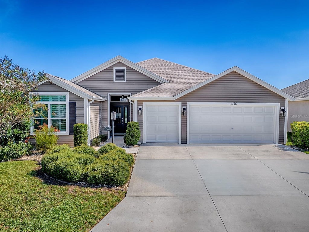 1796 Flynn Circle, THE VILLAGES