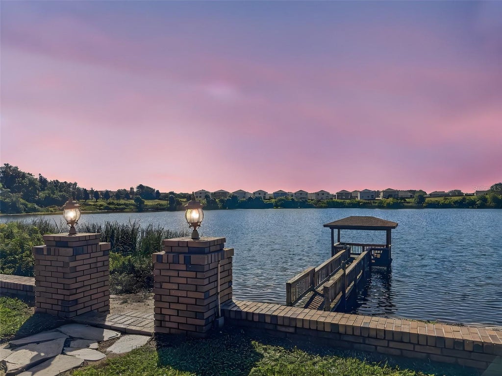 1910 College Park Drive, TAVARES