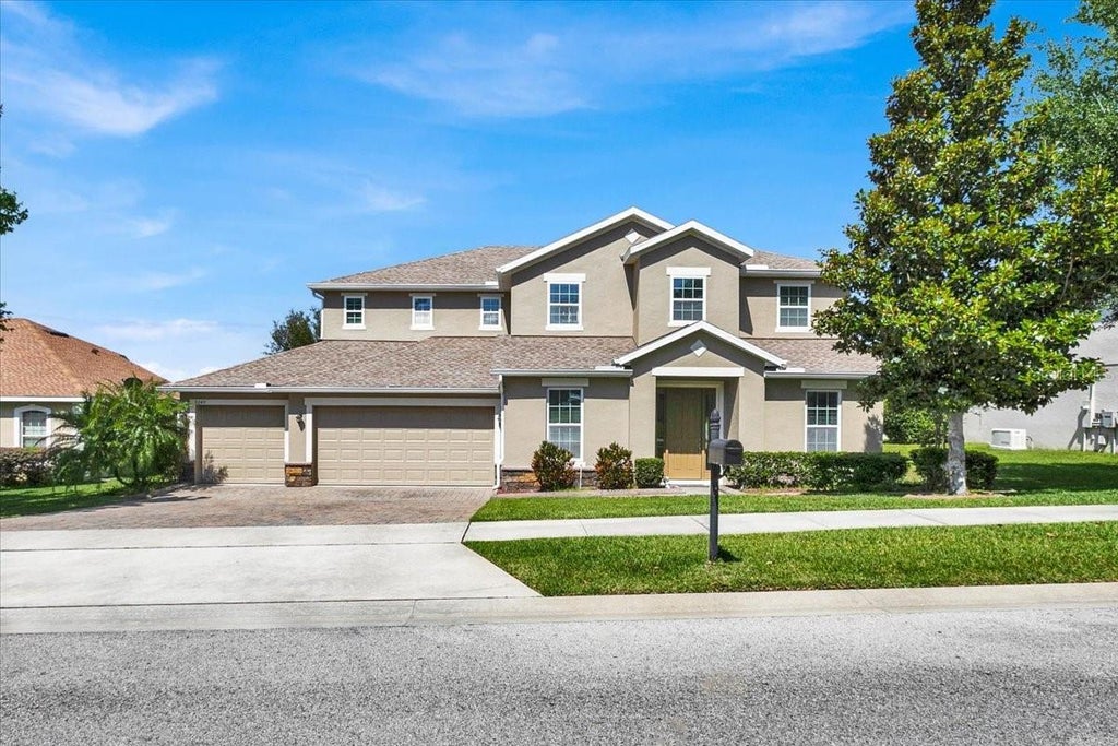 9249 Ivywood Street, CLERMONT