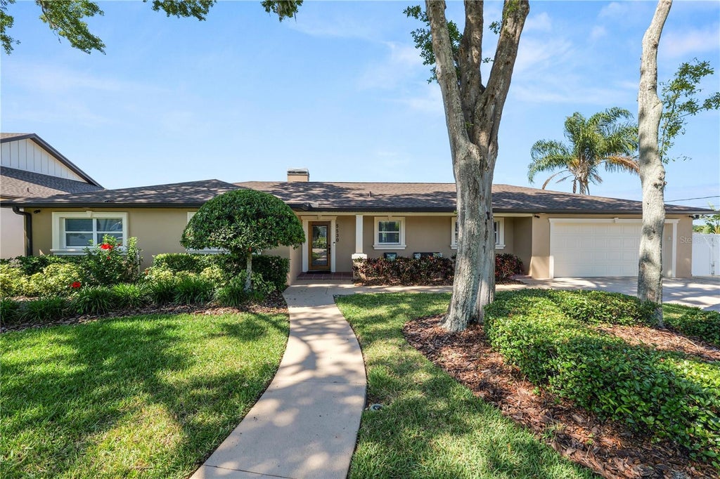 5530 Driftwood Drive, LAKELAND