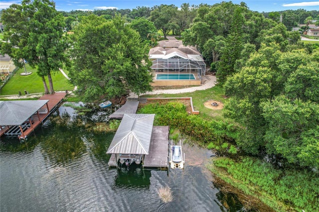 125 Lake Roy Drive, WINTER HAVEN