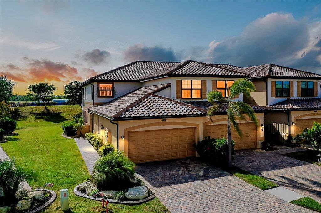 20100 Ragazza Circle 101, VENICE