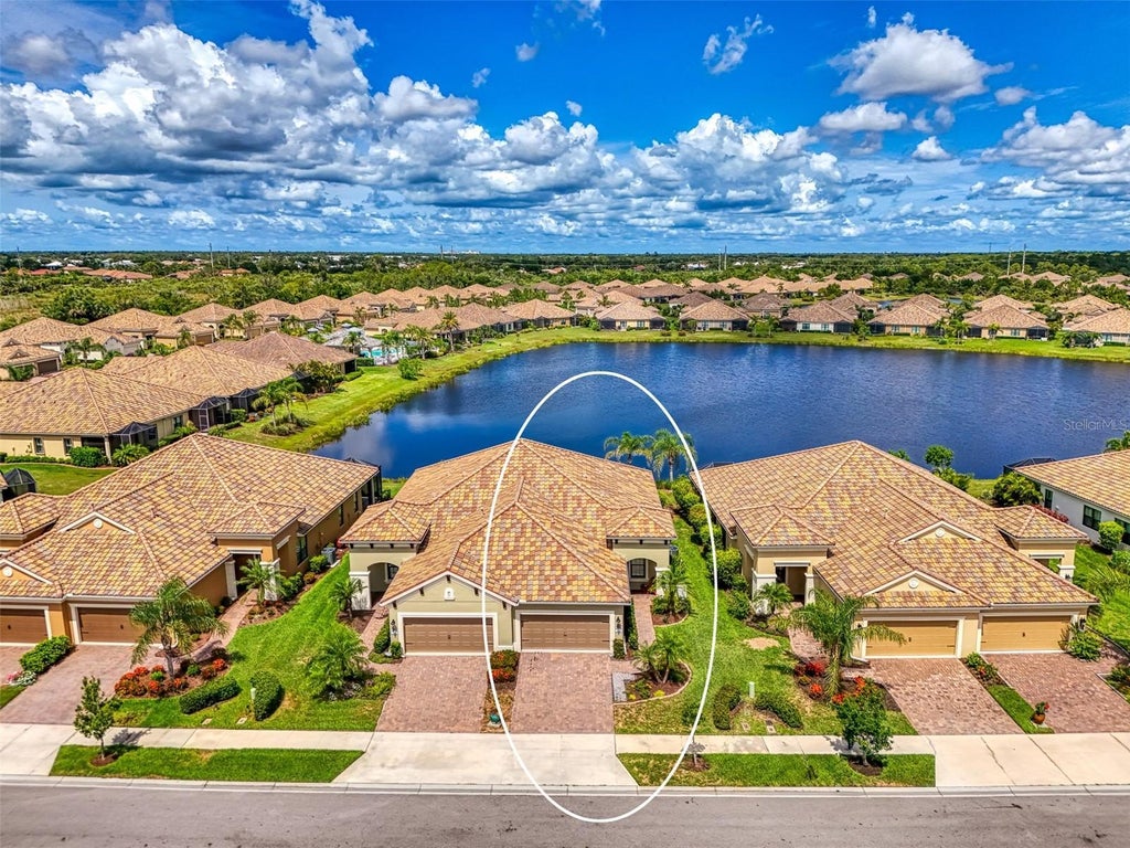 21641 Winter Park Court, VENICE