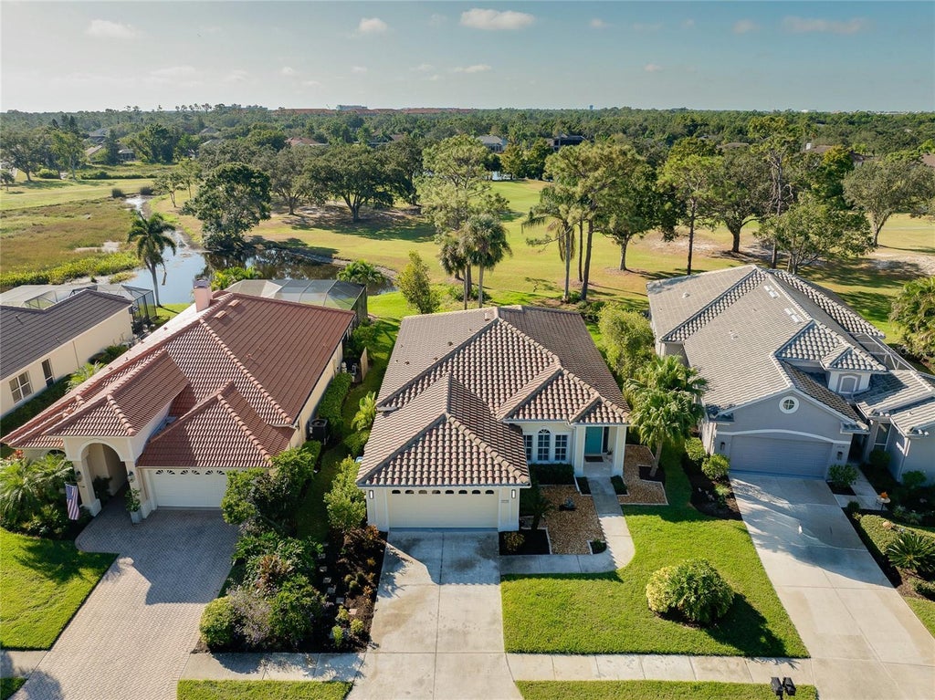 10142 Glenmore Avenue, LAKEWOOD RANCH