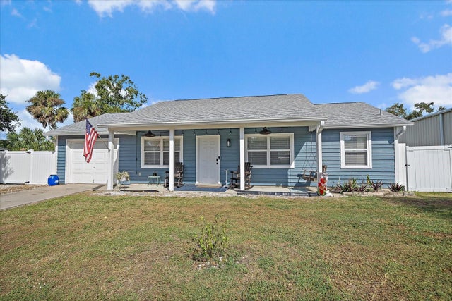 707 East Baffin Drive, VENICE