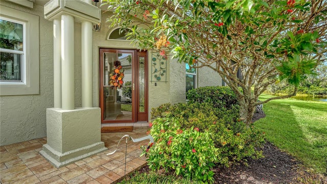 302 Lansbrook Drive, VENICE