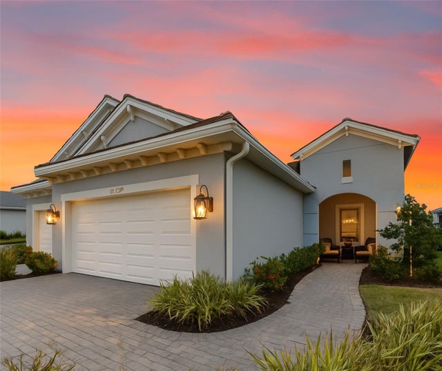 18002 Franklin Park Court, VENICE