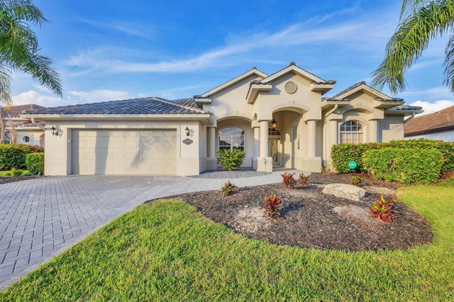 5266 Pine Shadow Lane, NORTH PORT