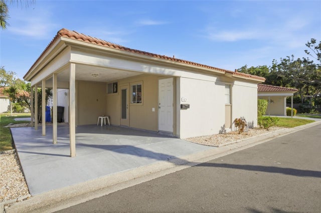 165 Vista Hermosa Circle 24a, SARASOTA