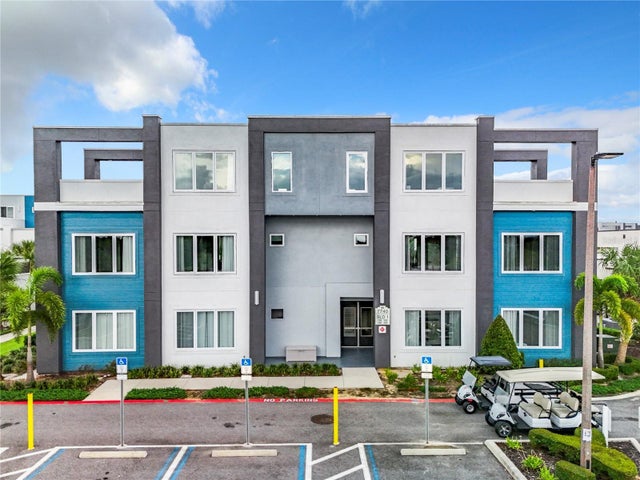 7740 Sandy Ridge Drive 100, REUNION