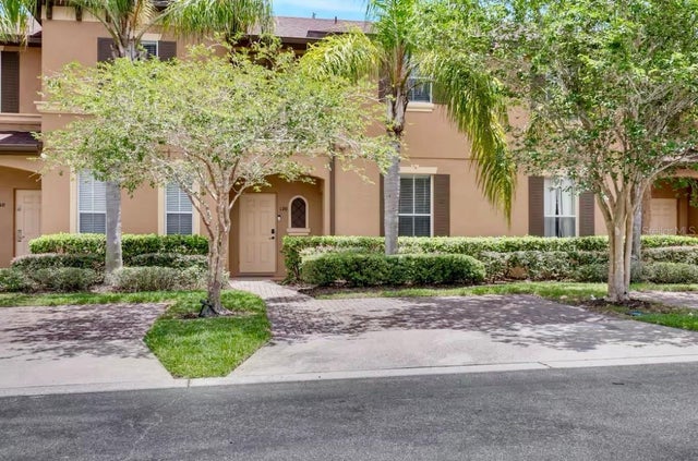 120 Palermo Street, DAVENPORT