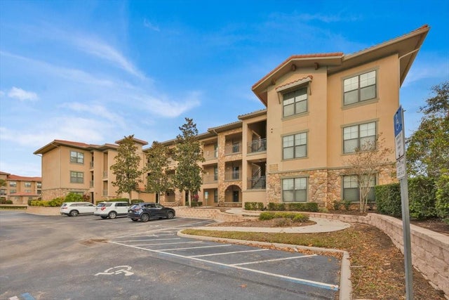 914 Charo Parkway 113, DAVENPORT