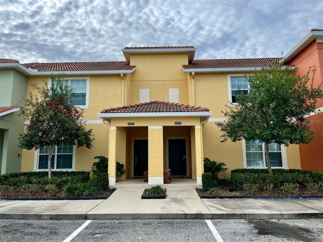 8938 Majesty Palm Road, KISSIMMEE