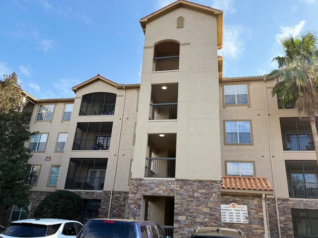 8000 Tuscany Way 4405, DAVENPORT