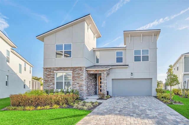 8903 Caroline Bay Court, KISSIMMEE